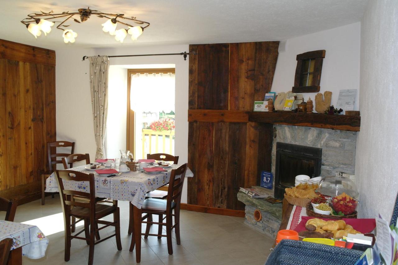 B&B Lo Van - Camere Al Verde Villaggio Di Rumiod Сен-Пьер Экстерьер фото